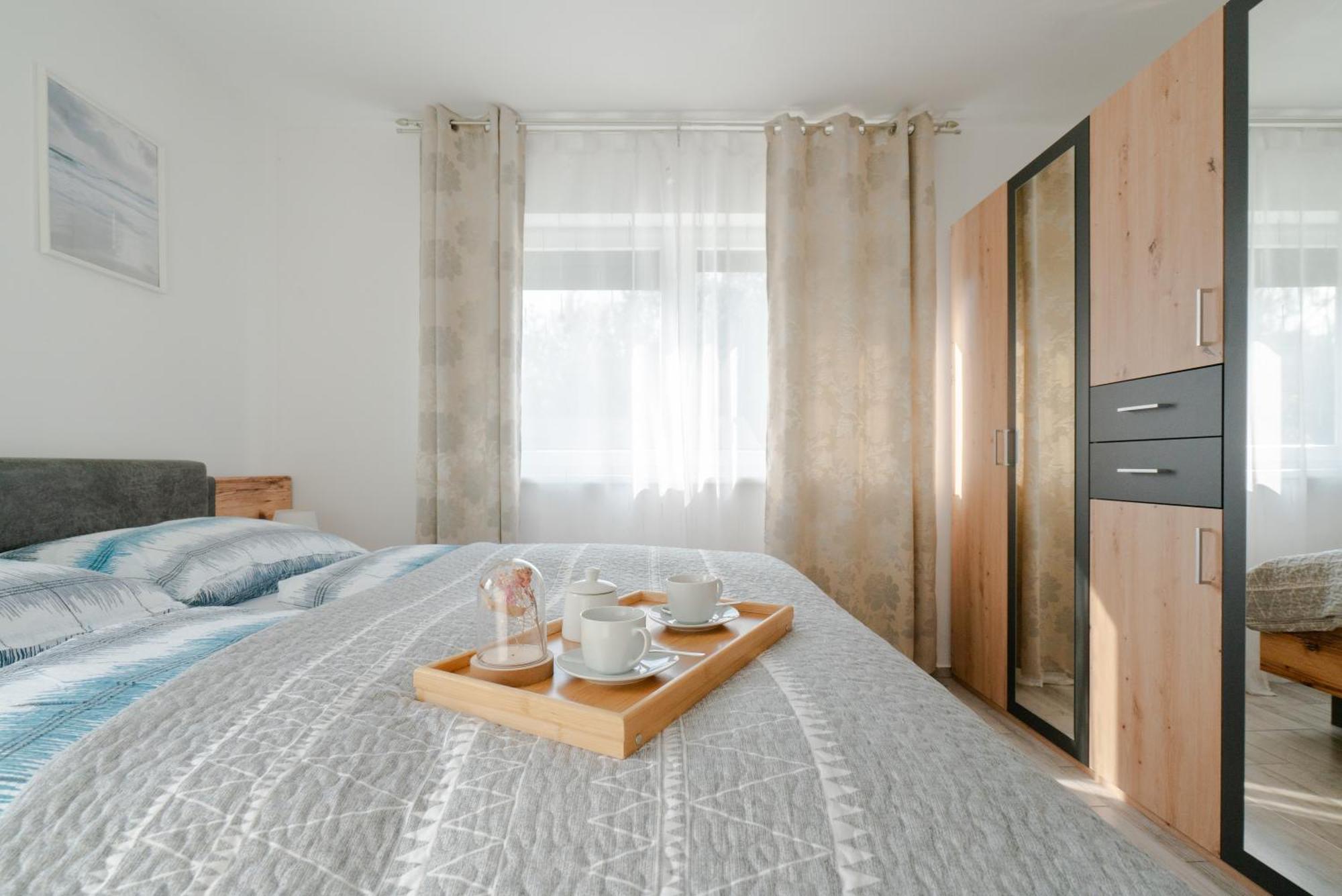 Domus Optima - Cozy Retreat In Apartamento