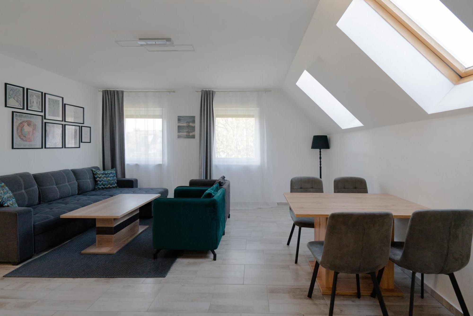 Domus Optima - Cozy Retreat In Apartamento Viena